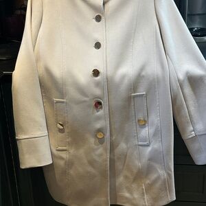 Gorgeous Melanie Lyne winter coat. New, with tags.